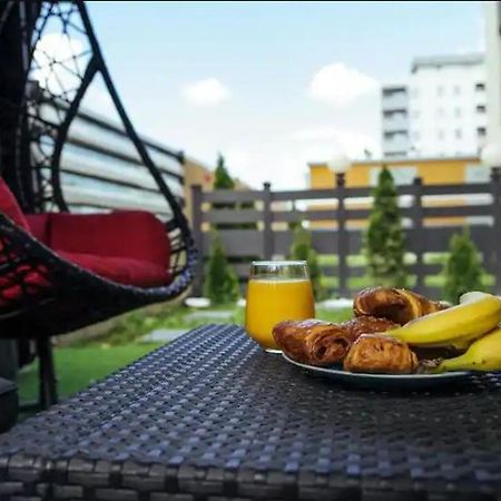 Cozy Special Pallady Apartament With Garden & Courtyard Bucureşti Eksteriør bilde