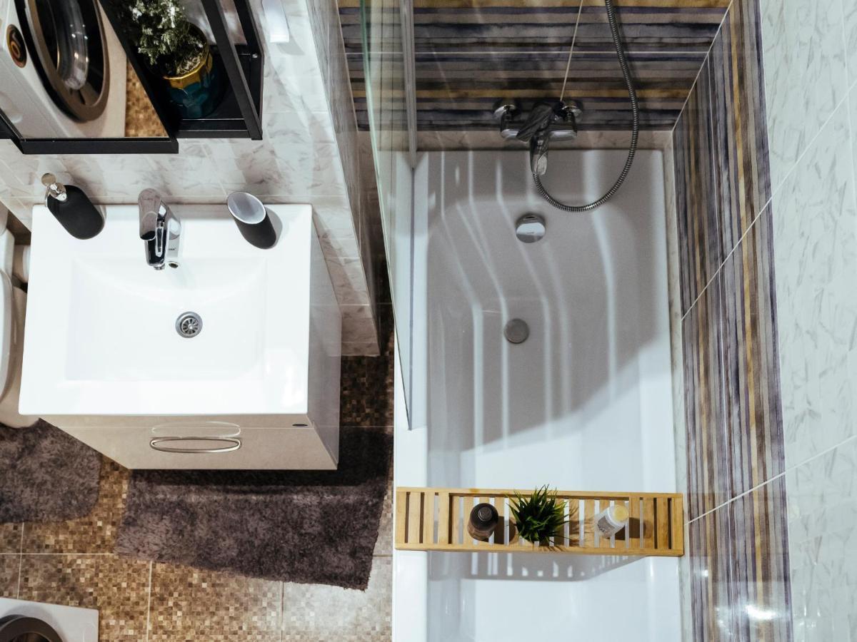 Cozy Special Pallady Apartament With Garden & Courtyard Bucureşti Eksteriør bilde