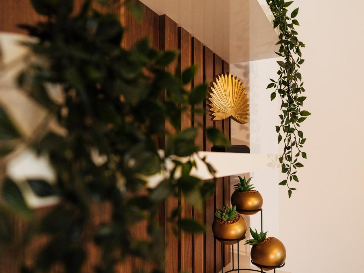 Cozy Special Pallady Apartament With Garden & Courtyard Bucureşti Eksteriør bilde
