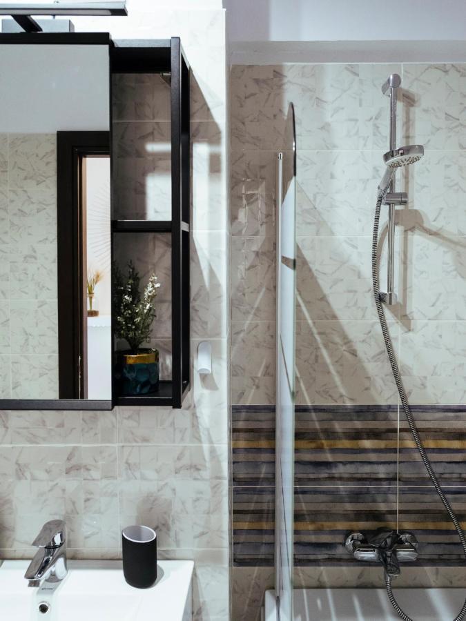 Cozy Special Pallady Apartament With Garden & Courtyard Bucureşti Eksteriør bilde