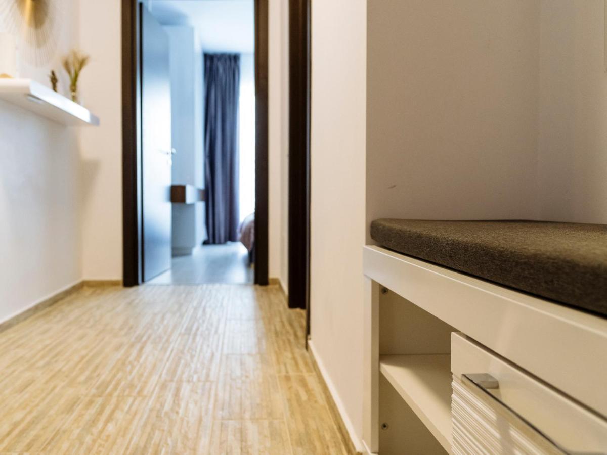 Cozy Special Pallady Apartament With Garden & Courtyard Bucureşti Eksteriør bilde