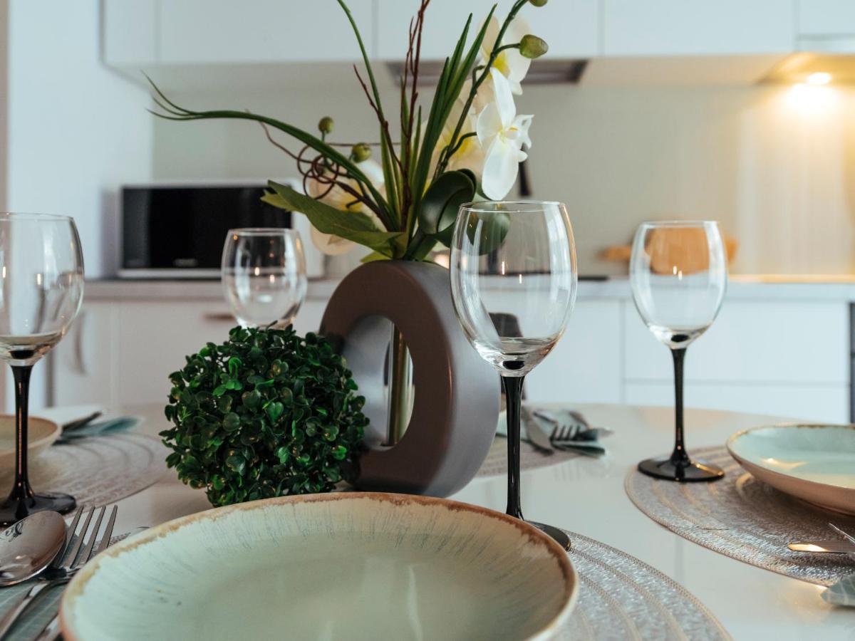 Cozy Special Pallady Apartament With Garden & Courtyard Bucureşti Eksteriør bilde