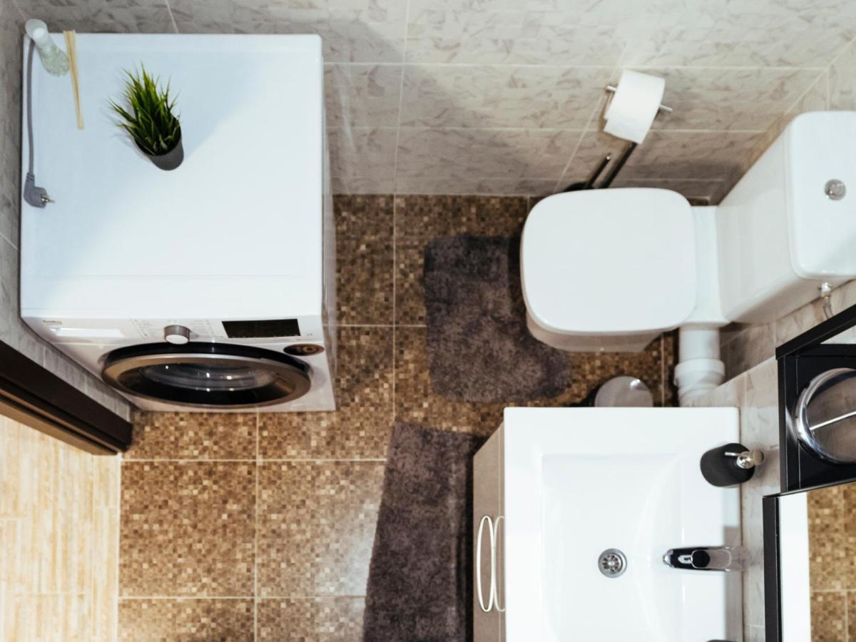 Cozy Special Pallady Apartament With Garden & Courtyard Bucureşti Eksteriør bilde